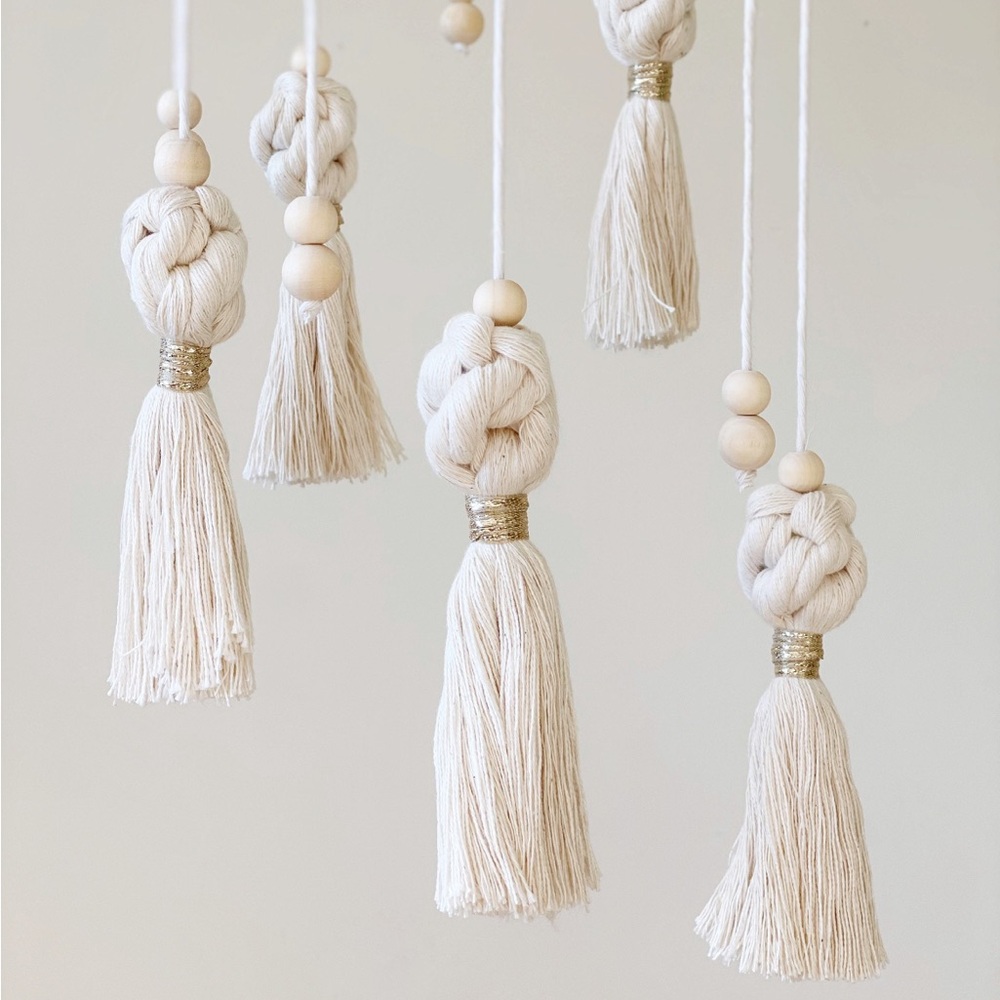 Macrame Handmade Mobile - Picture 2 of 4